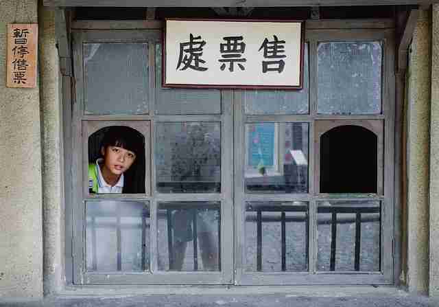 海角网址粉丝狂欢TOP10,社交热度官方回应